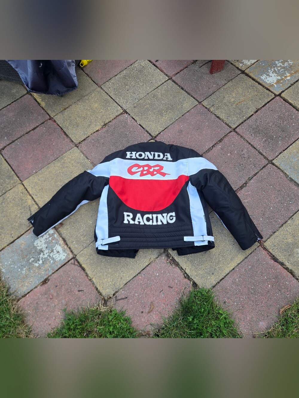 Honda CBR Alpinestars Racing Motorcycle Jacket - Black/Red/White - Picture 2 of 11
